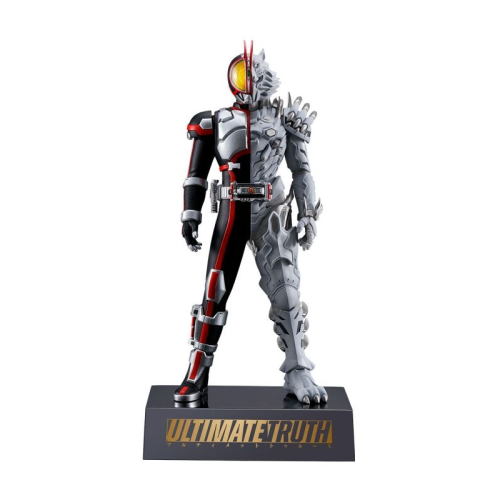 OW004 ULTIMATE TRUTH Kamen Rider Doll 555 Box Gachapon