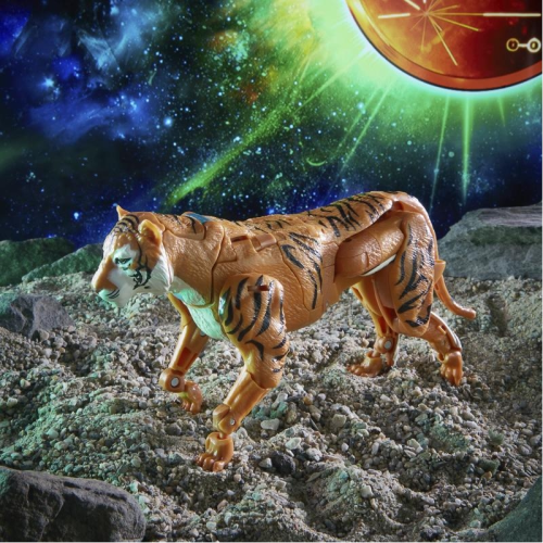 X027 Transformers: War for Cybertron Gold Plate Collection Chapter 3 Navigator-Class Mutant Tiger Warrior
