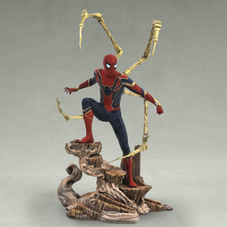 Marvel Avengers 3 Iron Spider American Statue